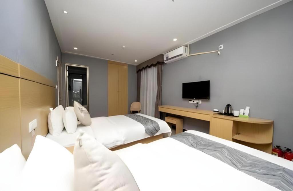 Ying Feng Yuan Hotel Guangzhou Exterior photo